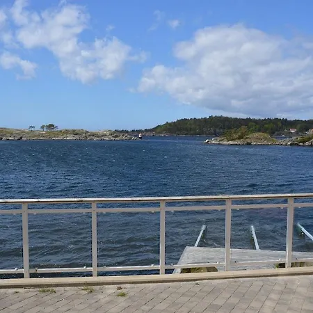 Stayplus Exclusive Seafront Holiday Villa Kristiansand
