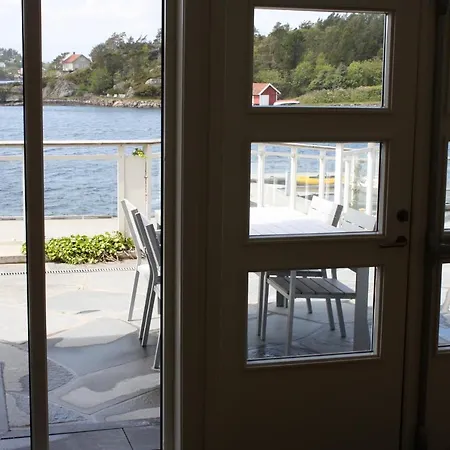 Stayplus Exclusive Seafront Holiday *